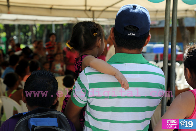 Niños con VIH participan de una alegre mañana en el Parque Luis Alfonso Velásquez Flores