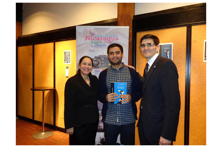 Presentan en Finlandia libro de autor nicaragüense