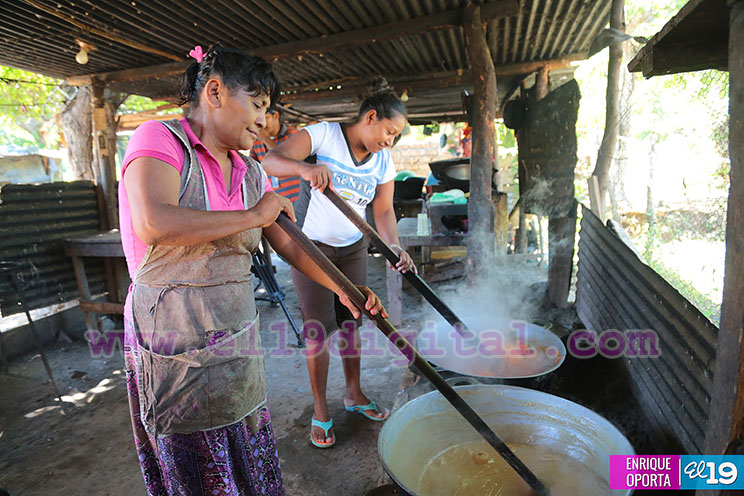 Sabor y tradición de las cajetas se unen en festividades marianas