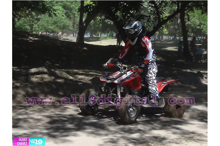 Motocross cierra competencias 2015 en Granada