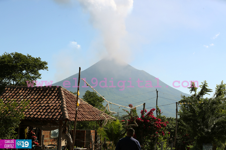 Familias aledañas al volcán Momotombo en calma y confiadas en acompañamiento de Gobierno Sandinista