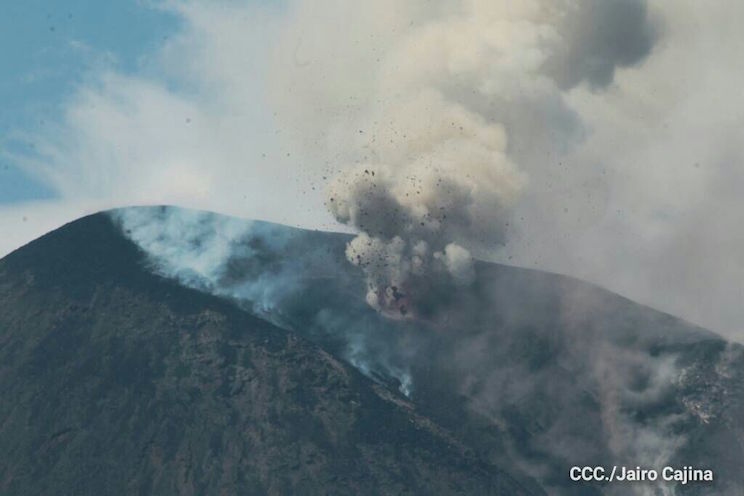 Gobierno pendiente ante nueva explosión en el Volcán Momotombo