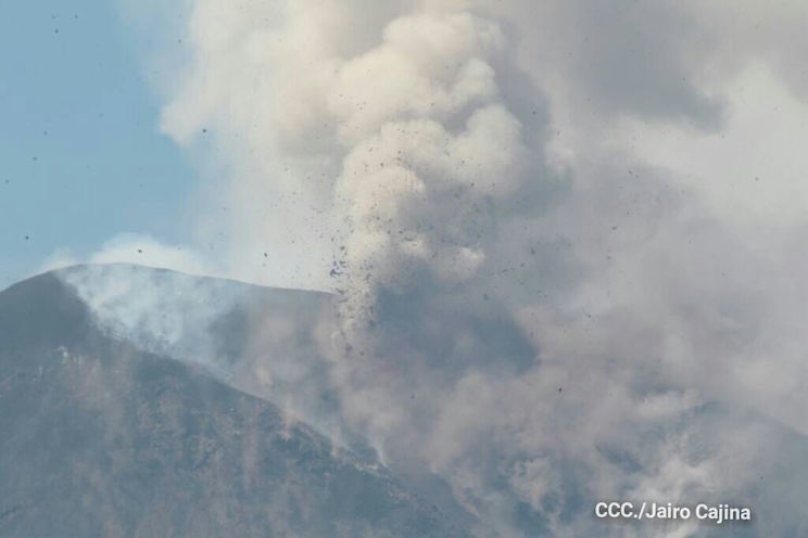 Gobierno pendiente ante nueva explosión en el Volcán Momotombo