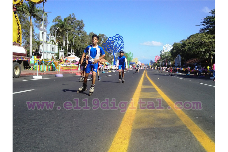 Un domingo por la mañana en la Avenida de Bolívar a Chávez