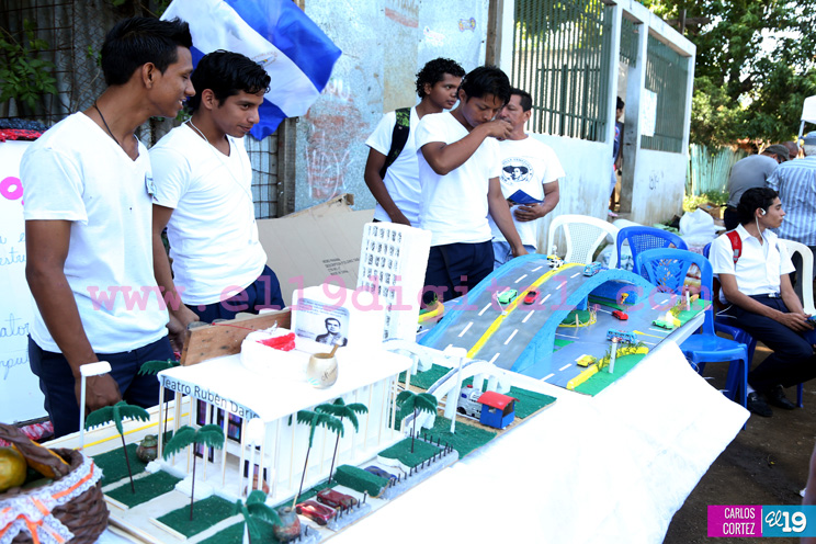 Ferias Solidarias Comunitarias en barrio Carlos Núñez