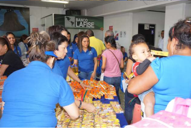 Embajada de Nicaragua en Costa Rica celebra Gritería en honor a la Virgen