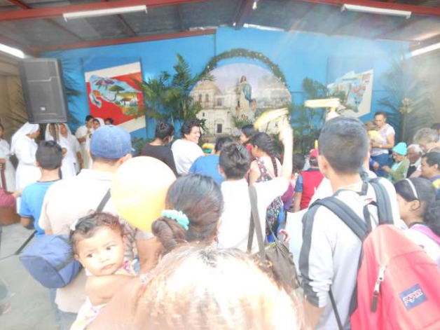 Embajada de Nicaragua en Costa Rica celebra Gritería en honor a la Virgen