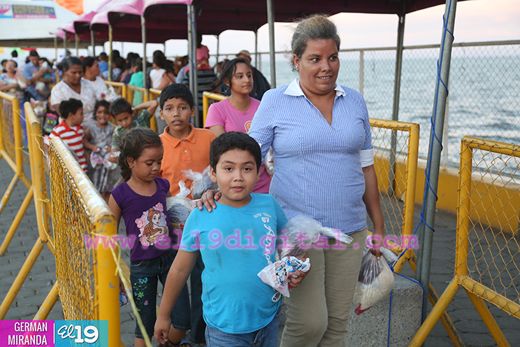 Celebran Purísima Acuática en Puerto Salvador Allende