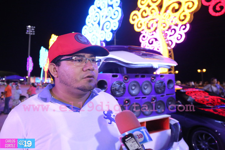 Festival de autos modificados atrae a miles en Paseo de los Estudiantes