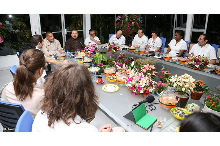 Presidente Daniel sostiene encuentro con Grupo de Consejeros del BID