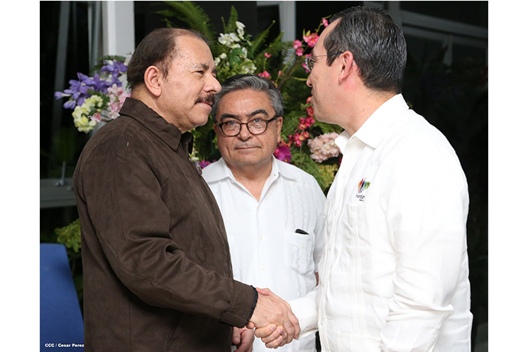 Presidente Daniel sostiene encuentro con Grupo de Consejeros del BID