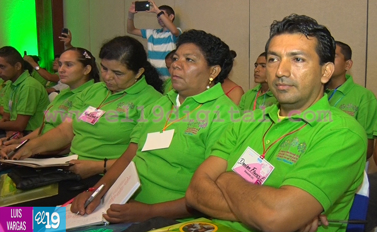 Inauguran I primer Congreso Nacional de Educación Secundaria a Distancia en el Campo