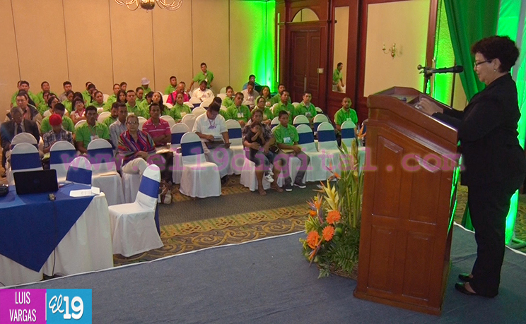 Inauguran I primer Congreso Nacional de Educación Secundaria a Distancia en el Campo