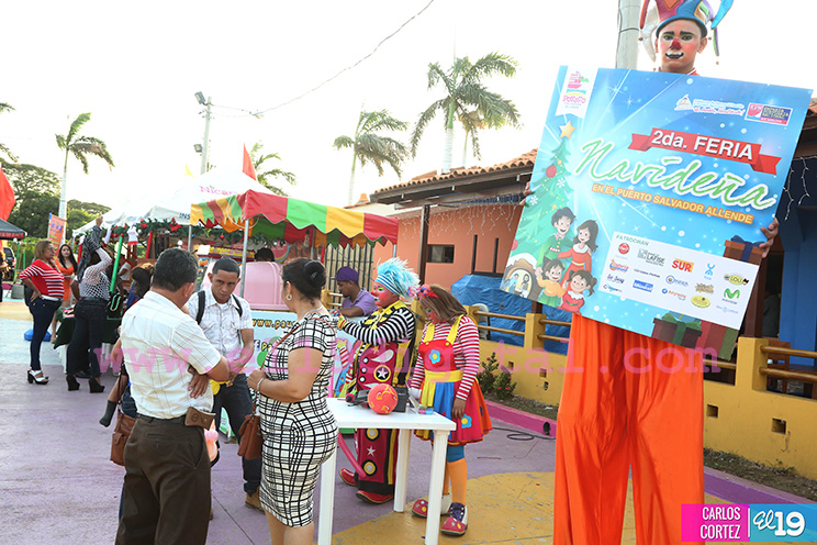 Arranca la Feria Navideña 2015 en el Puerto Salvador Allende