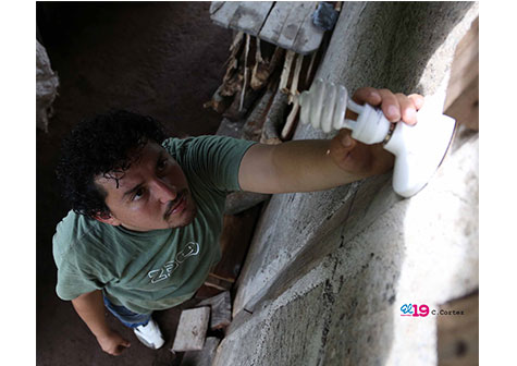 Restituyen derecho a la energía a dos comunidades en Acoyapa