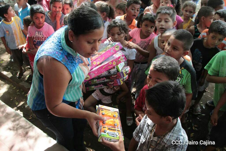Gobierno Sandinista entrega juguetes a niños y niñas de Chinandega