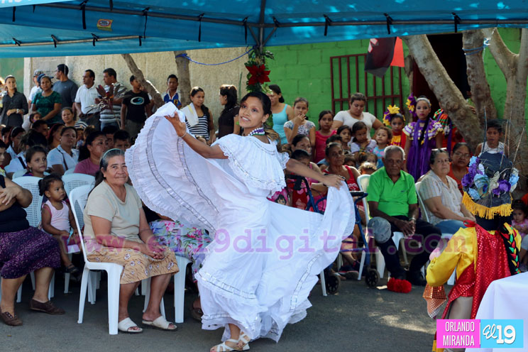 Familias inauguran mejoras integrales del parque en el Barrio El Recreo