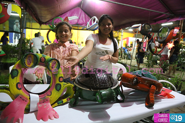 Productos naturales y 100% nicaragüenses despuntan en Feria Navideña de la Economía Familiar