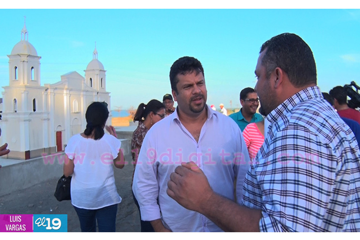 Instalan primeras réplicas de iglesias y templos en Parque Temático del Paseo Xolotlán