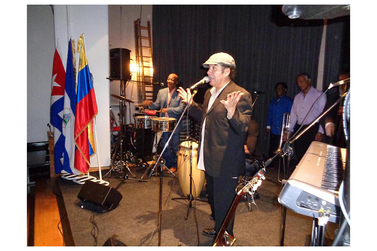 Al ritmo del Palo de Mayo celebran en Finlandia aniversario del ALBA