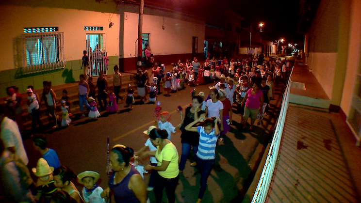 Familias de Masaya celebran alegres y tradicionales pastorelas