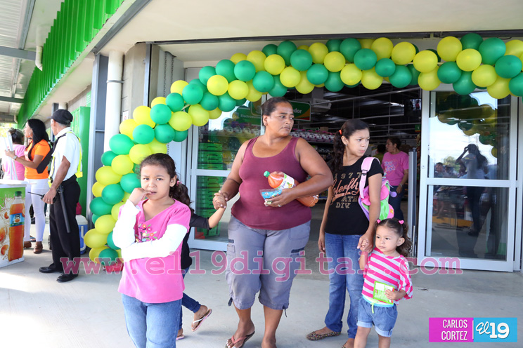 Maxi Pali Las Colinas abre sus puertas