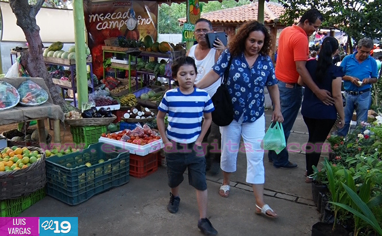Parque Nacional de Ferias realiza ‘El Verdurazo Navideño’ y degustación de bebidas de la época  