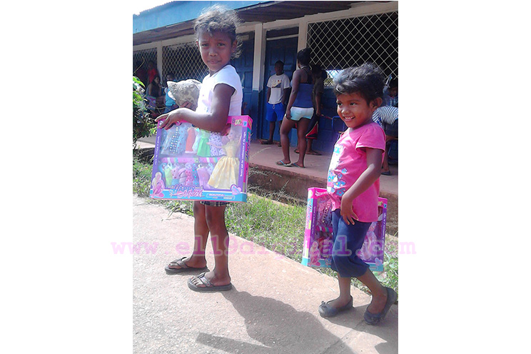 Alegría y felicidad en Bilwi con la entrega de juguetes