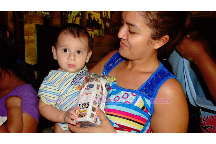 Alegría y felicidad en Bilwi con la entrega de juguetes
