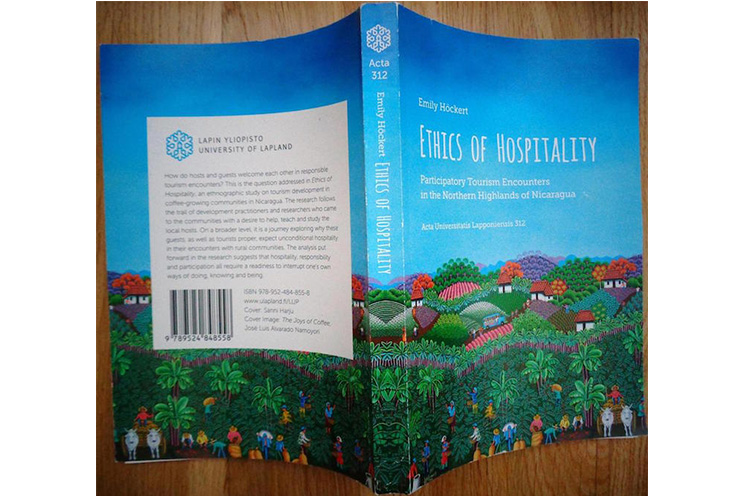 Publican en Finlandia libro sobre turismo y hospitalidad en las montañas del norte de Nicaragua