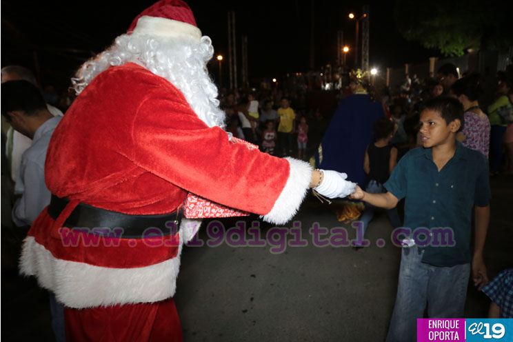 Banco Central de Nicaragua organiza alegre pastorela a familias de barrios aledaños