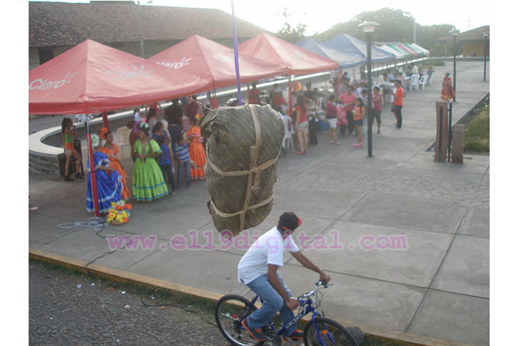 Celebran Primera Feria del Nacatamal Navideño en el barrio Indígena de Sutiaba, León