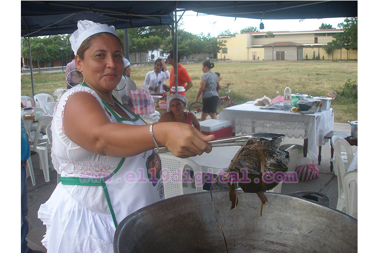 Celebran Primera Feria del Nacatamal Navideño en el barrio Indígena de Sutiaba, León