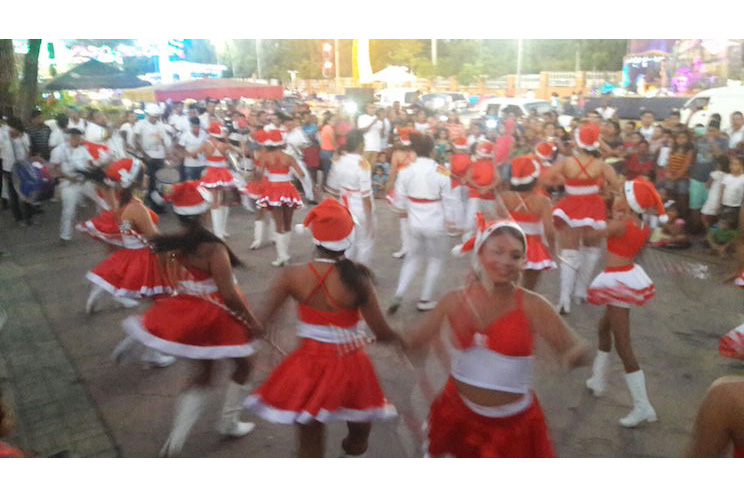 Movimiento Leonel Rugama realiza festival cultural en Avenida de Bolívar a Chávez