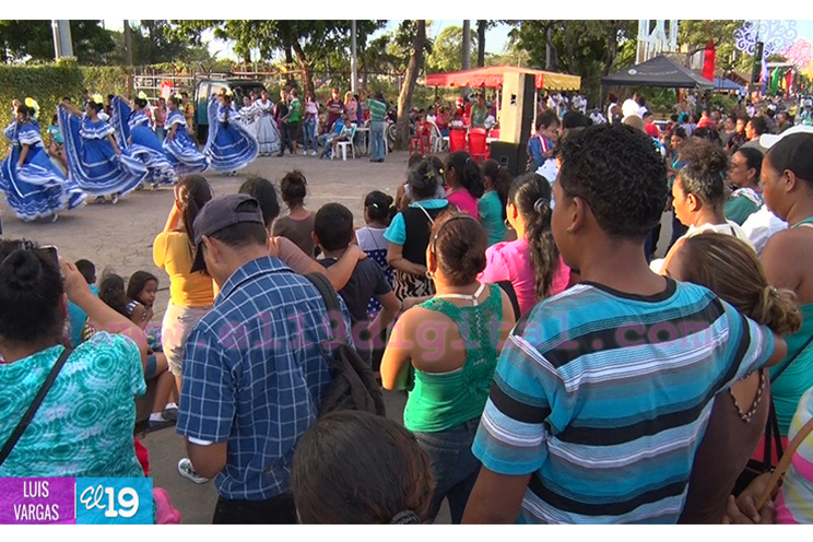 Movimiento Leonel Rugama realiza festival cultural en Avenida de Bolívar a Chávez
