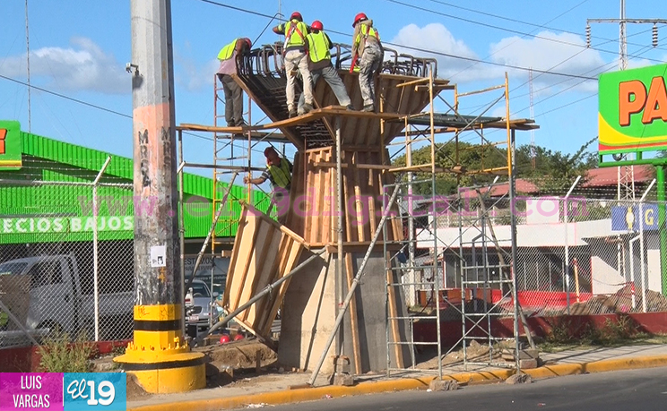 Inicia construcción de puente peatonal en paso a desnivel Barricada de la Esperanza