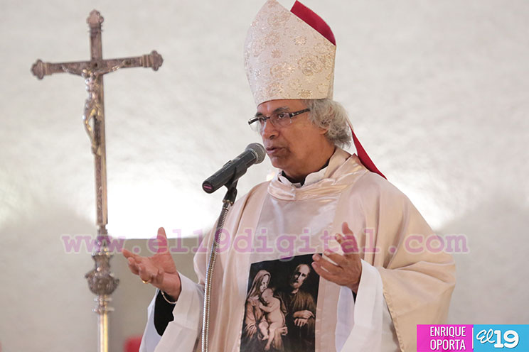 Iglesia Católica llama a vivir el 2016 en el modelo de la familia
