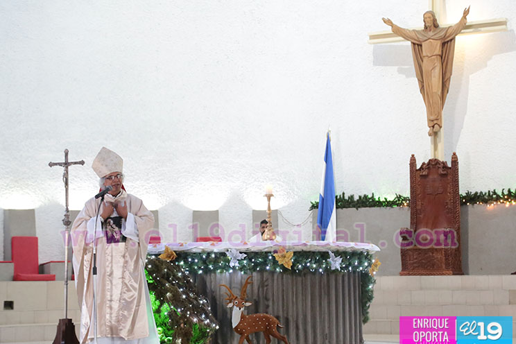 Iglesia Católica llama a vivir el 2016 en el modelo de la familia