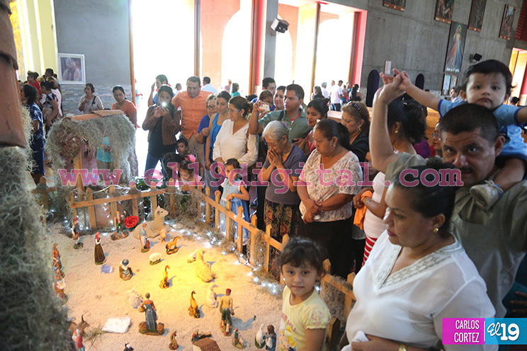 Familias deben renovar la vida espiritual en este año de gracia