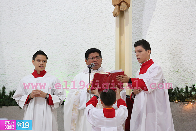 Familias deben renovar la vida espiritual en este año de gracia