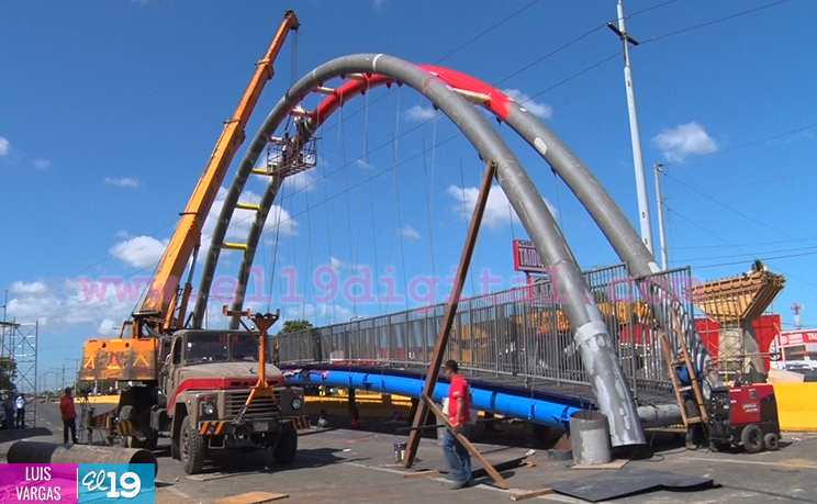 Puente peatonal en la “Barricada de la Esperanza” está casi listo