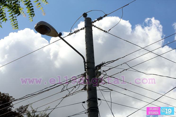 Pobladores de Sabana Grande celebran normalización del servicio eléctrico