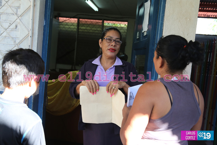Colegios avanzan en preparativos de inicio de clases