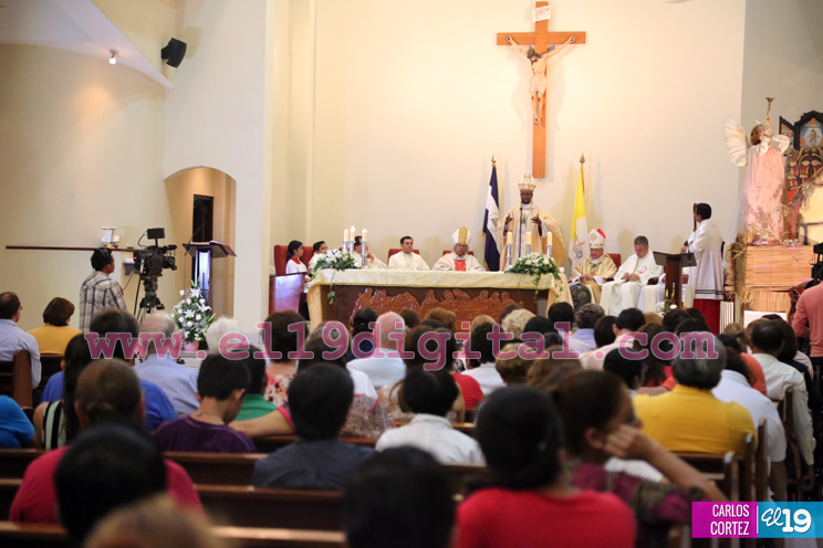 Nuncio celebra sus años de servicio en Nicaragua