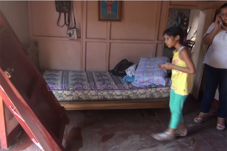 Niños se salvan de la muerte tras impactar vehículo contra pared de su vivienda