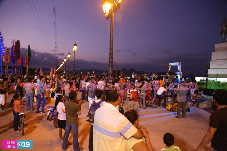 Avenida de Bolívar a Chávez, símbolo de 9 años de progreso
