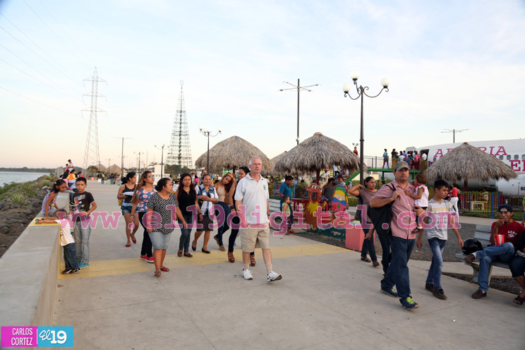 Avenida de Bolívar a Chávez, símbolo de 9 años de progreso