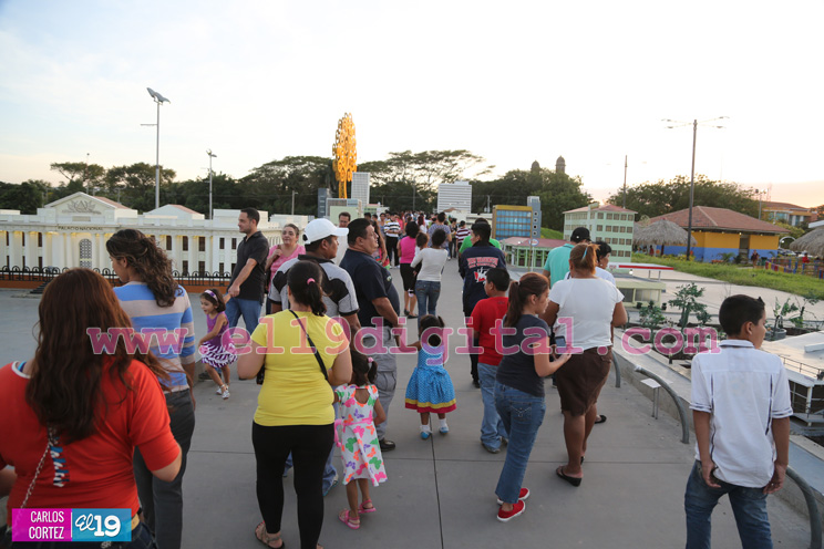 Avenida de Bolívar a Chávez, símbolo de 9 años de progreso