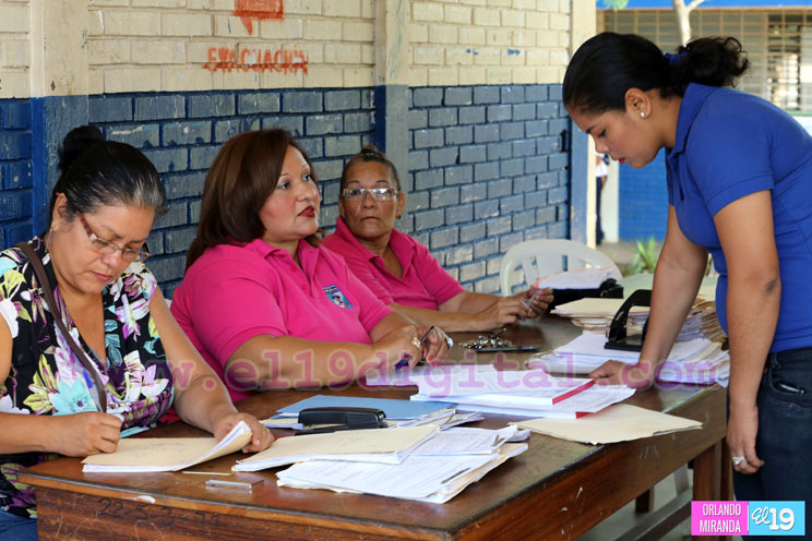 Centros educativos del país reinician proceso de matrícula