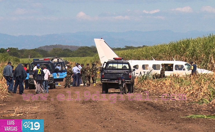 Encuentran cargamento de droga en avioneta procedente de Costa Rica 